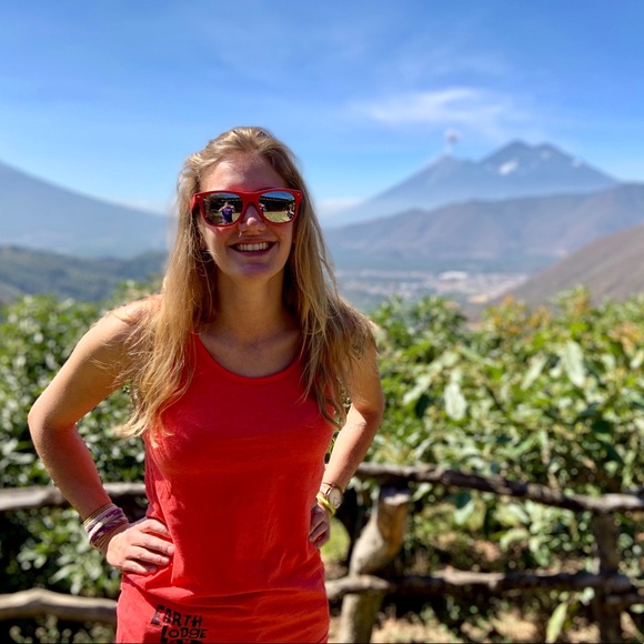 Meet your Posher, Shasta - Picture 1 of 1